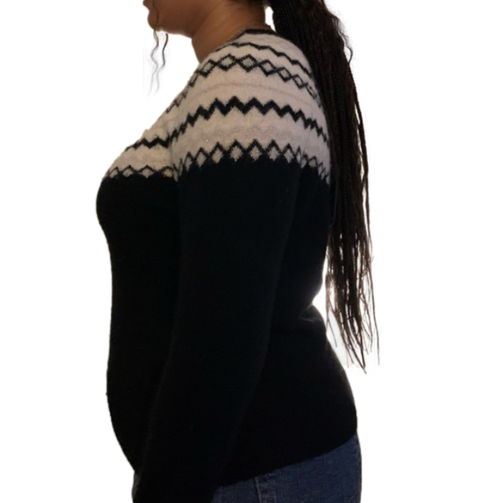 Black White and Silver Banana Republic Sweater